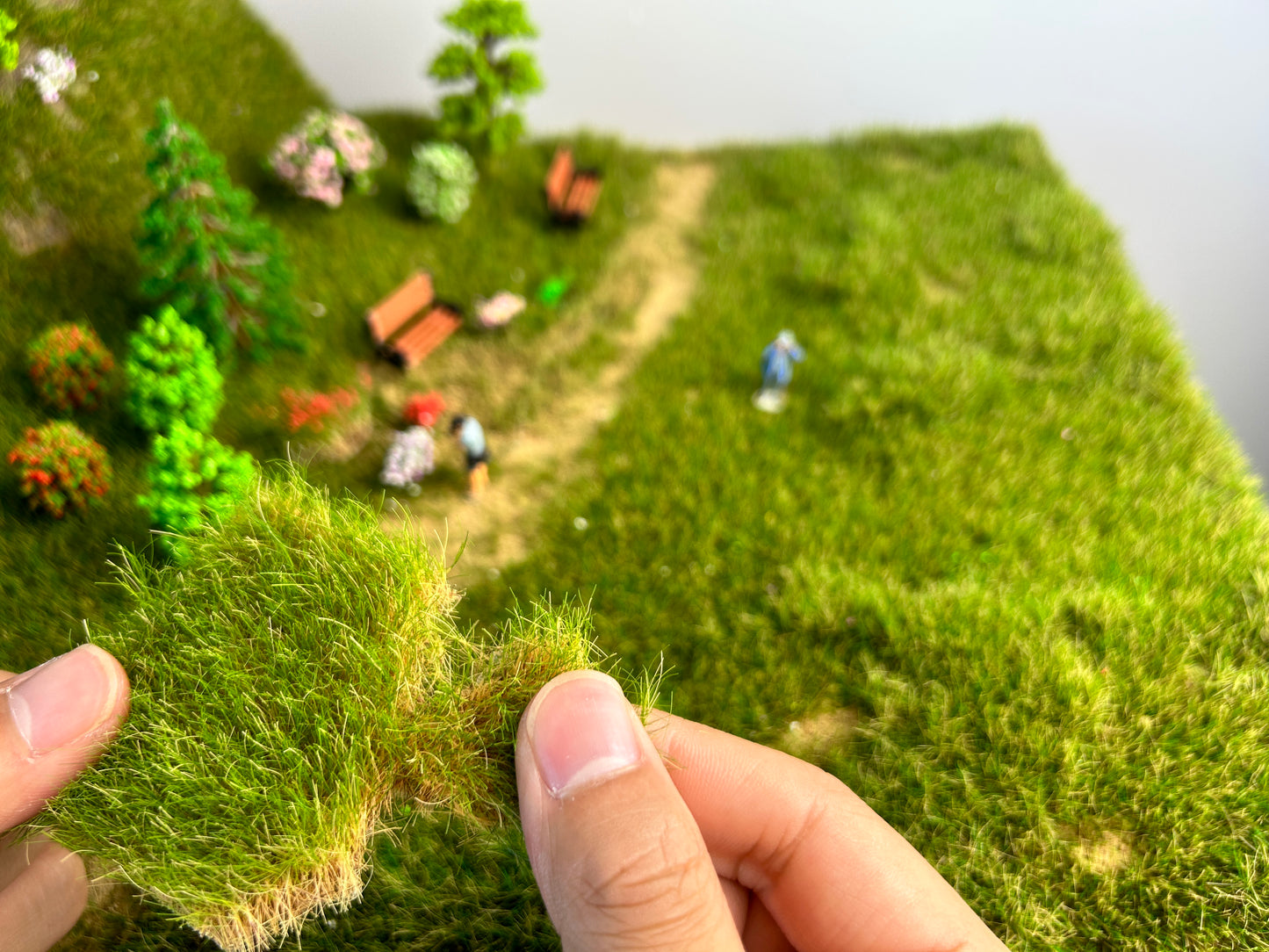 91pcs 8mm Static Grass Tufts - Miniature Diorama Landscape Decor